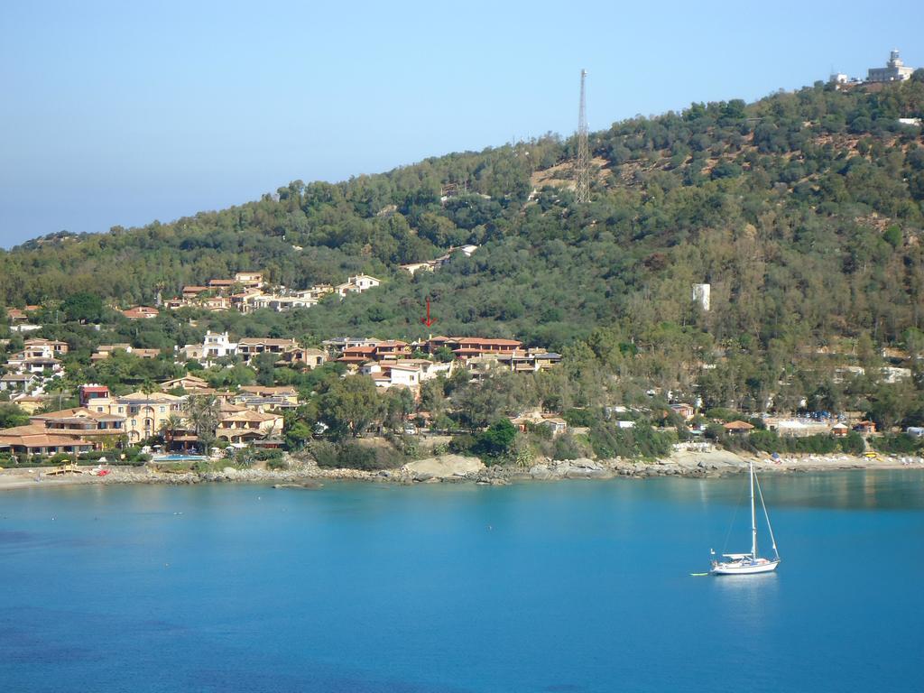 Residence Appartamenti Caffarena Àrbatax Εξωτερικό φωτογραφία