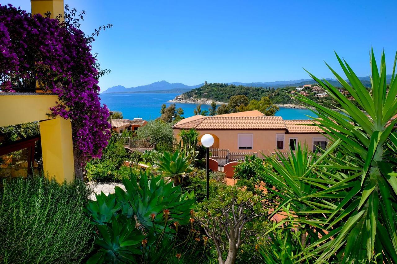 Residence Appartamenti Caffarena Àrbatax Εξωτερικό φωτογραφία